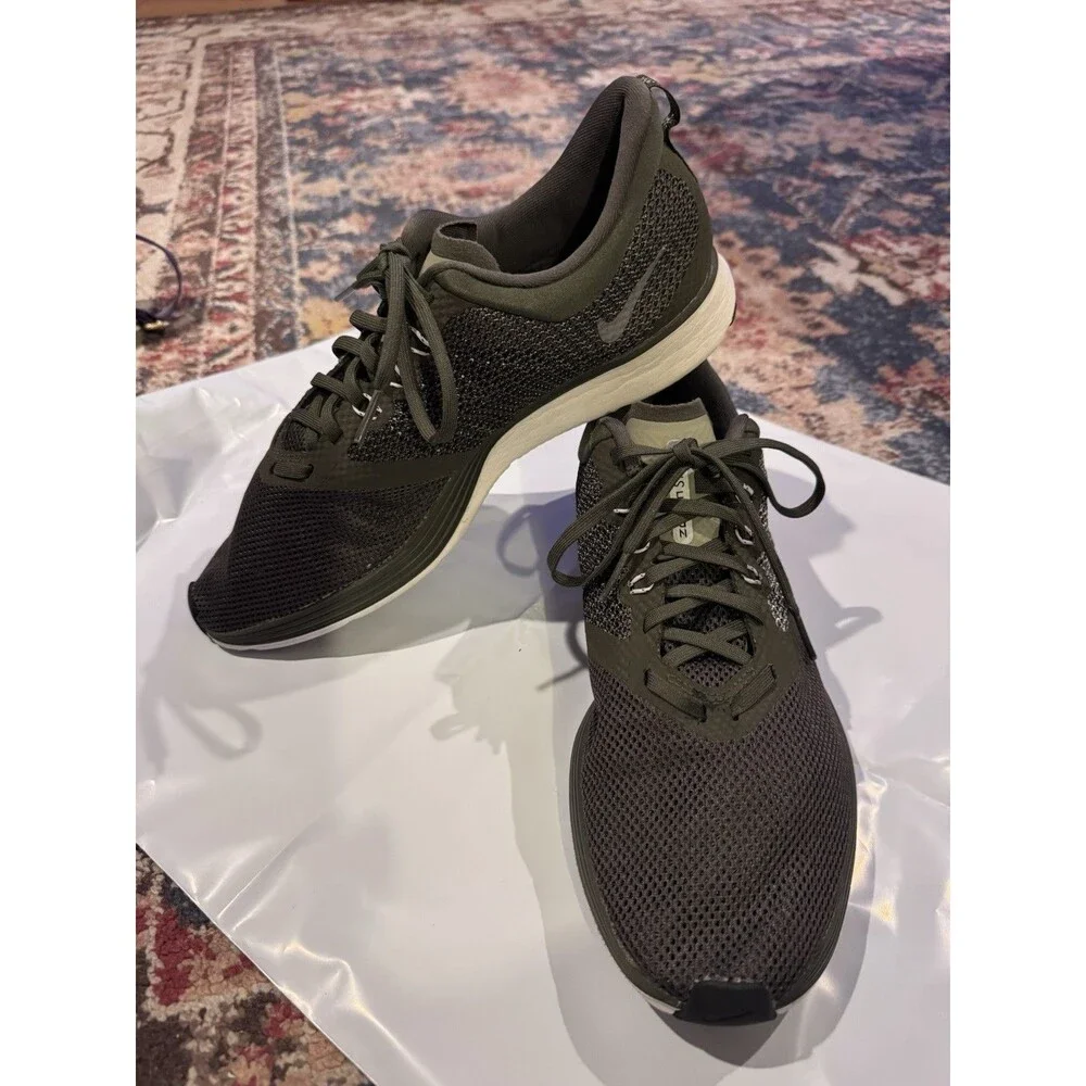 Nike 70 2798